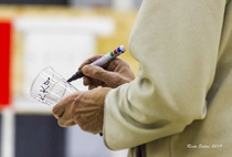 Oma muki - ALÄ KOSKE!